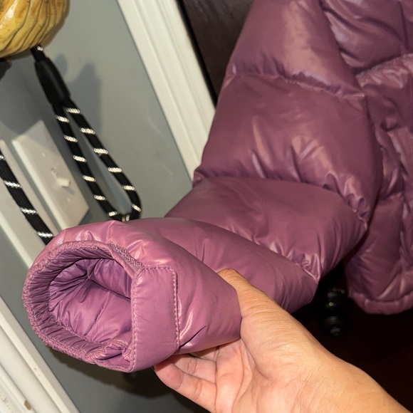 The North Face Lilac Puffer Jacket - Picture 10 of 13